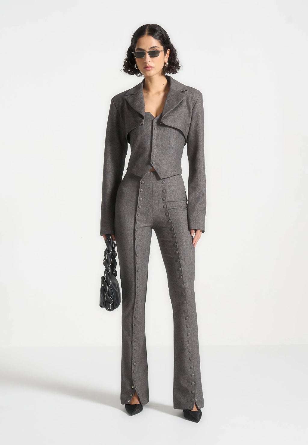 LUCÍA-Blazzer Elegante y Minimalista