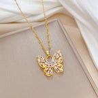 NOOR - Collar con colgante de mariposa en pavé de circonias y baño de oro™