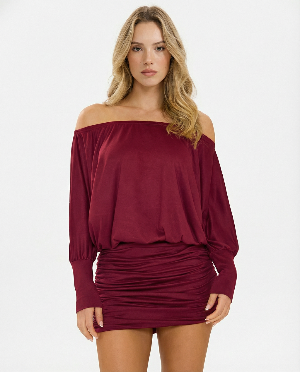 NOELIA - Minivestido ajustado de escote barco con mangas largas™
