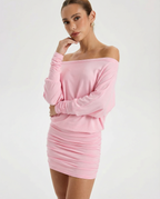NOELIA - Minivestido ajustado de escote barco con mangas largas™