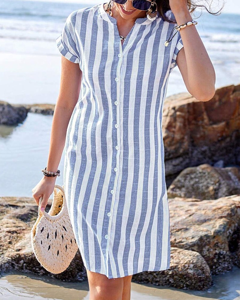 NAIA - Vestido camisero corto de rayas con escote en V y cuello solapa™