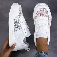 Lonneke | Elegante kanten sneakers