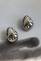 Pendientes Metálicos en Forma de Gota