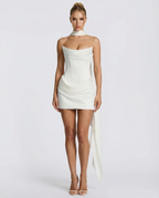 CAMILA - Minivestido encorsetado con fular/capa asimétrica™