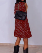 DAFNE - Vestido corto de manga tres cuartos con escote en V y estampado geométrico™