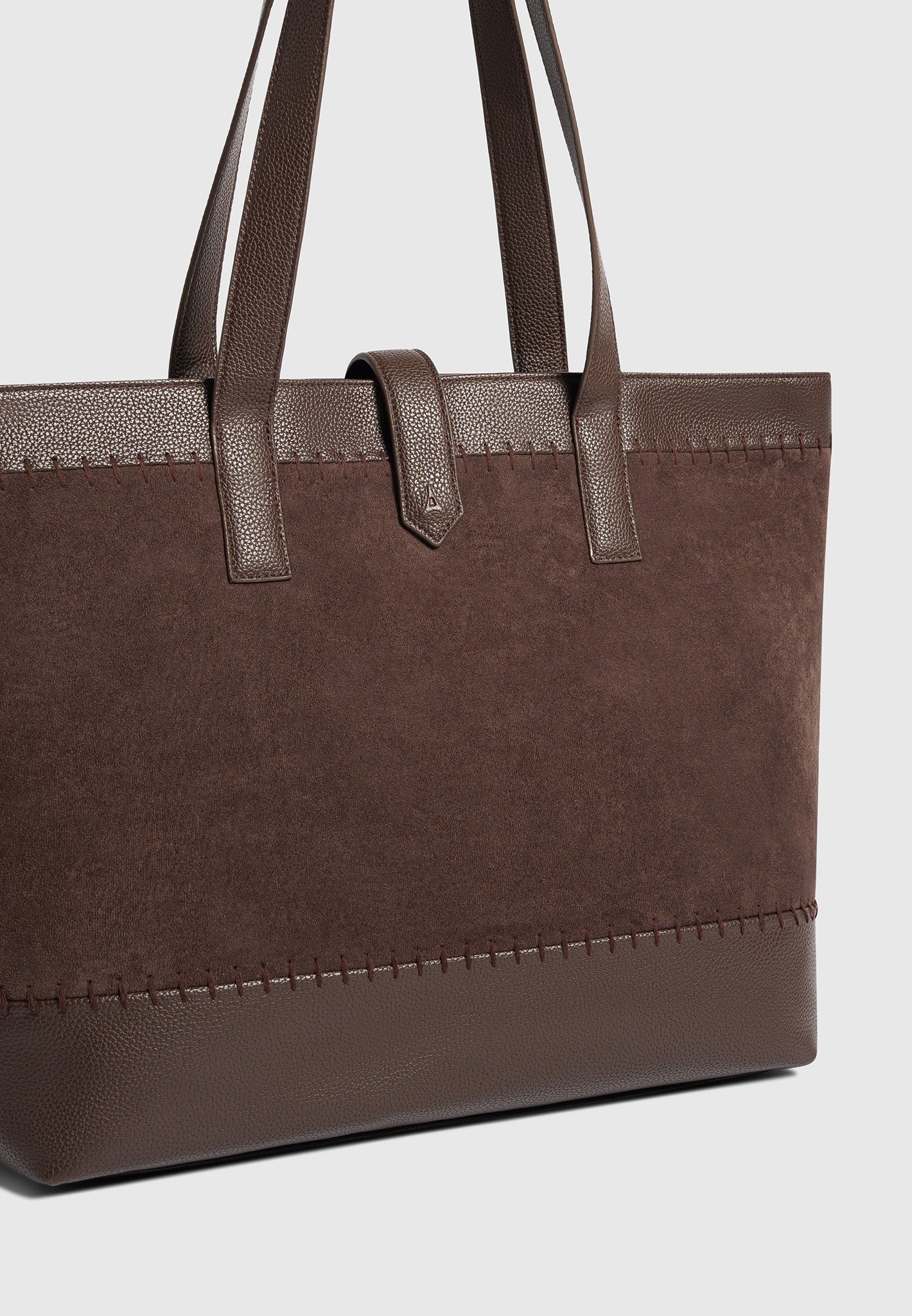RAYAN- Bolso Premium de Ante y Piel Granulada con Puntada Artesanal™