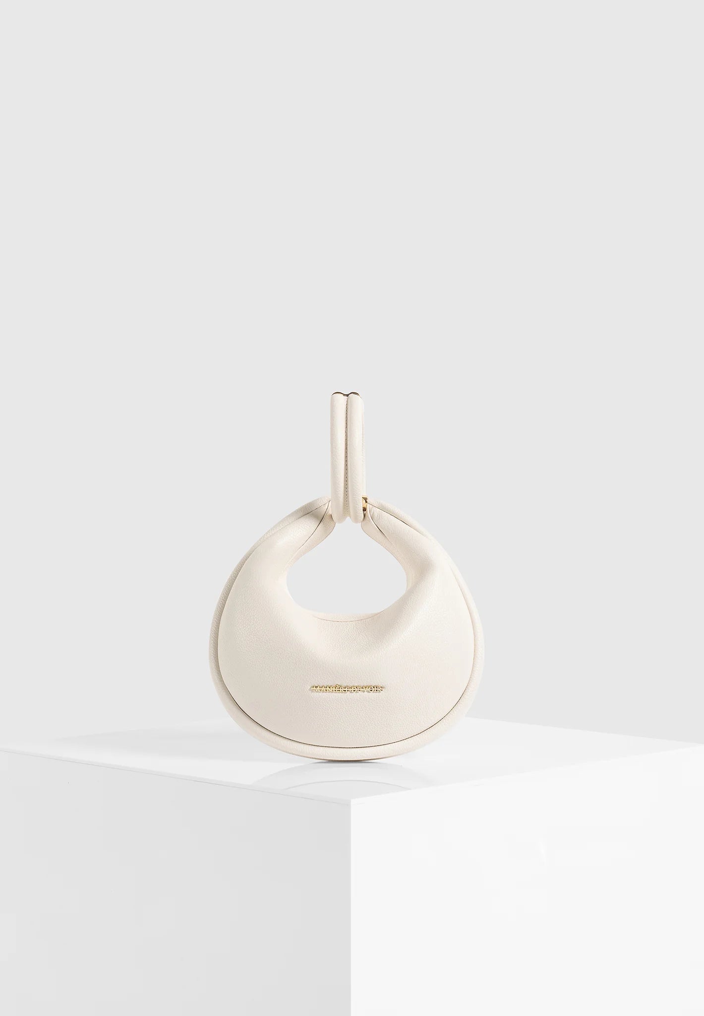 JIMENA- Bolso flexible vintage y elegante