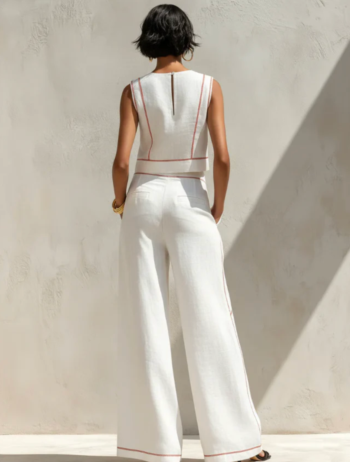VICTORIA | Conjunto Blanco con Top sin Mangas y Pantalón de Pierna Ancha™