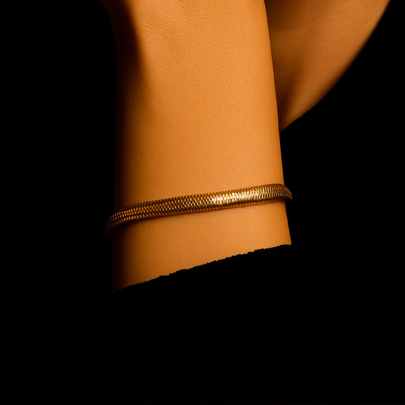 LEONOR - Pulsera de cadena de espiga en baño de oro de 18k™