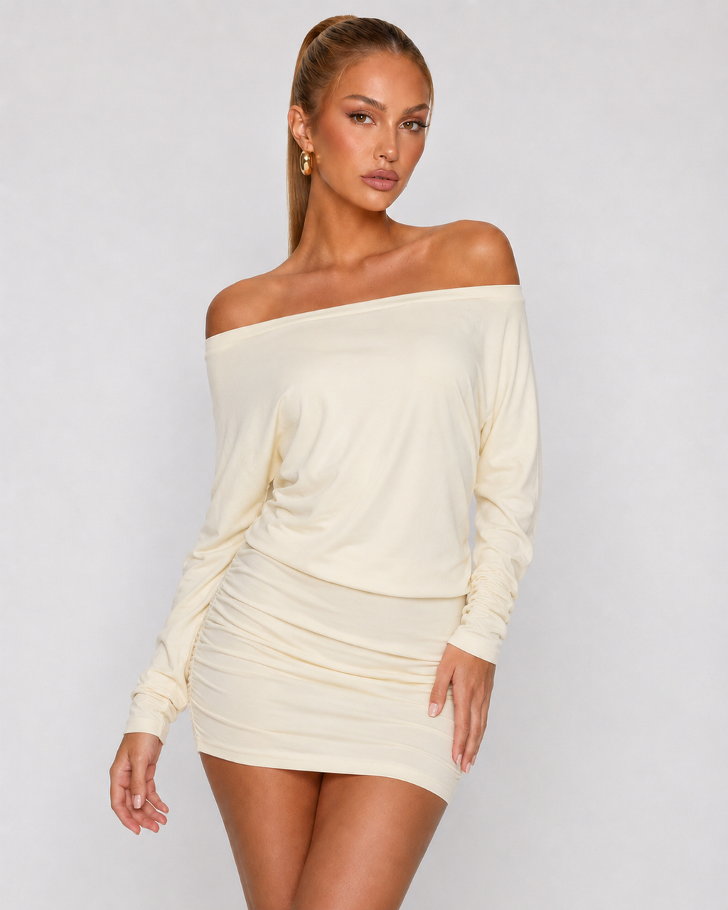 ESMERALDA - Minivestido de punto con escote barco y espalda abierta™