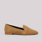 ELIA - Mocasín plano de ante suave con puntera estilizada y diseño ergonómico™