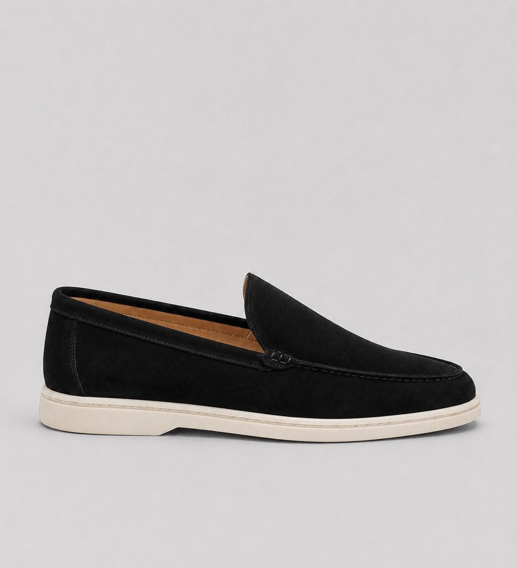 ADRIÁN - Mocasines de ante con suela contrastada y diseño atemporal™
