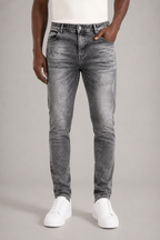 DANIEL - Pantalones vaqueros de corte recto ajustado y efecto desgastado™