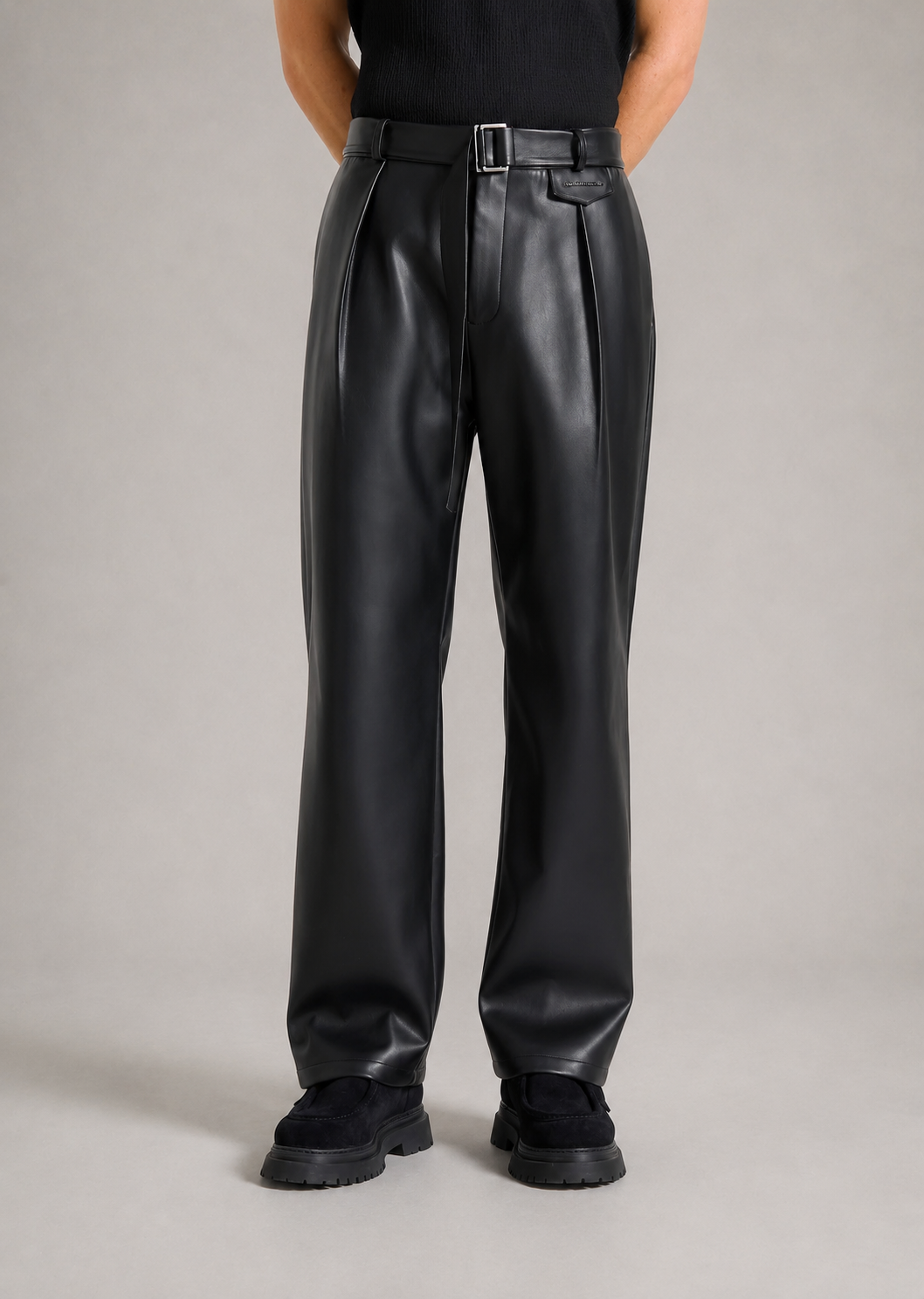 ISAAC - Pantalones vaqueros de piel sintética con corte ancho y cinturón integrado™