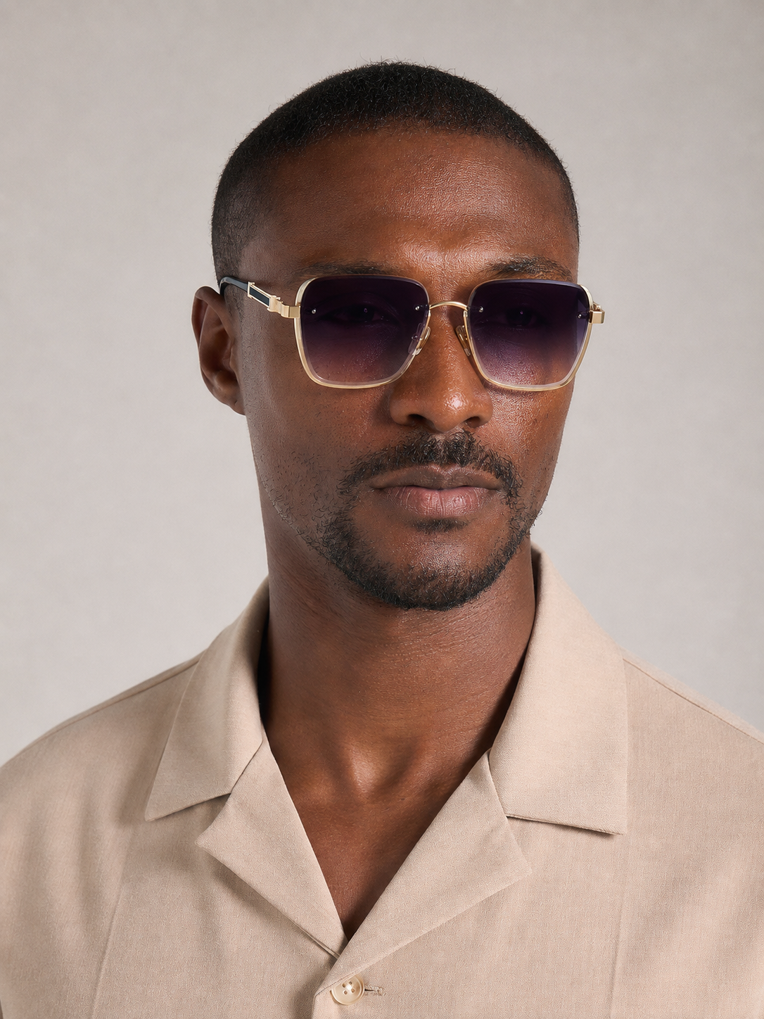 LUCAS - Gafas de sol rectangulares con montura metálica y puente doble™