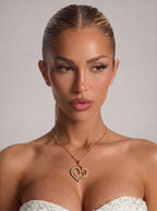 AMORA - Collar con colgante de corazón calado en pavé de circonias y baño de oro™