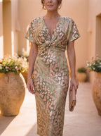 CALANDRA - Vestido midi estampado de fiesta con escote en V y nudo drapeado™