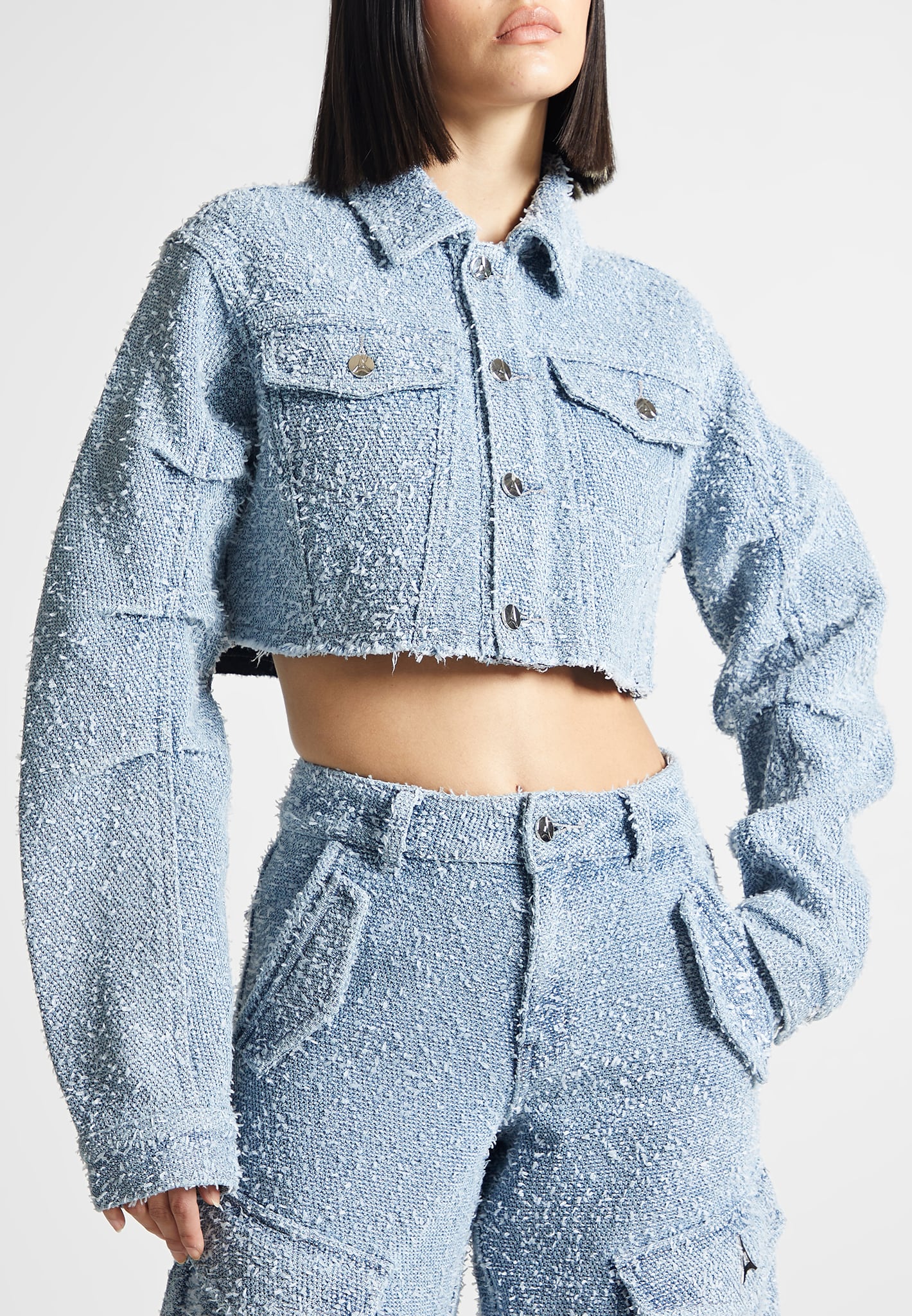 ROSA-Conjunto texturizado con elegancia contemporánea