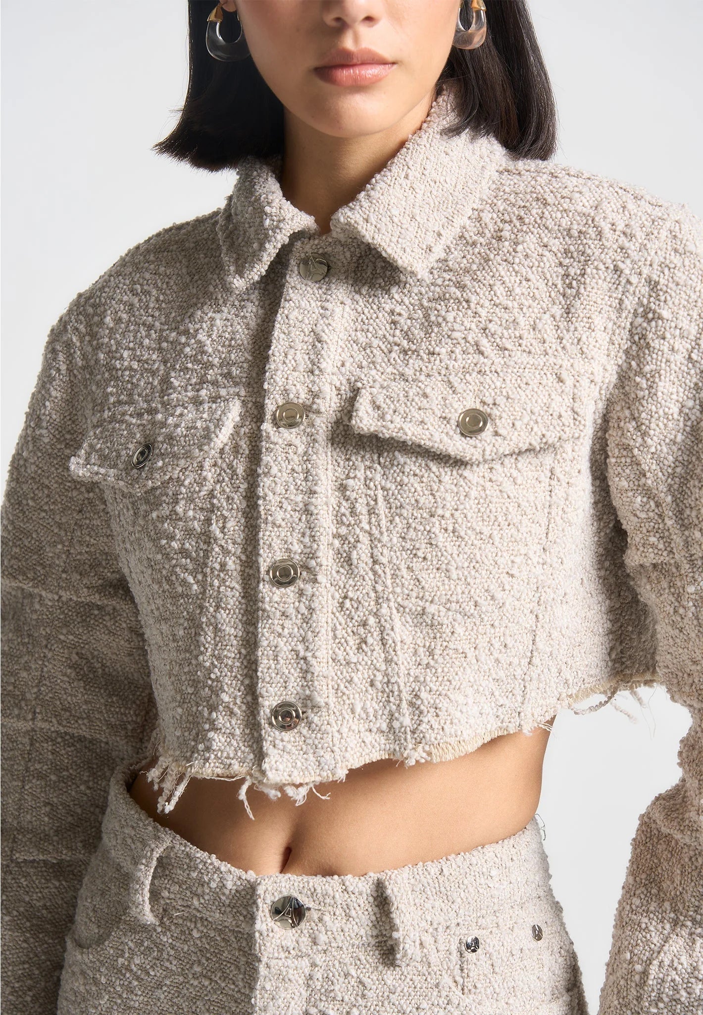 ROSA-Conjunto texturizado con elegancia contemporánea