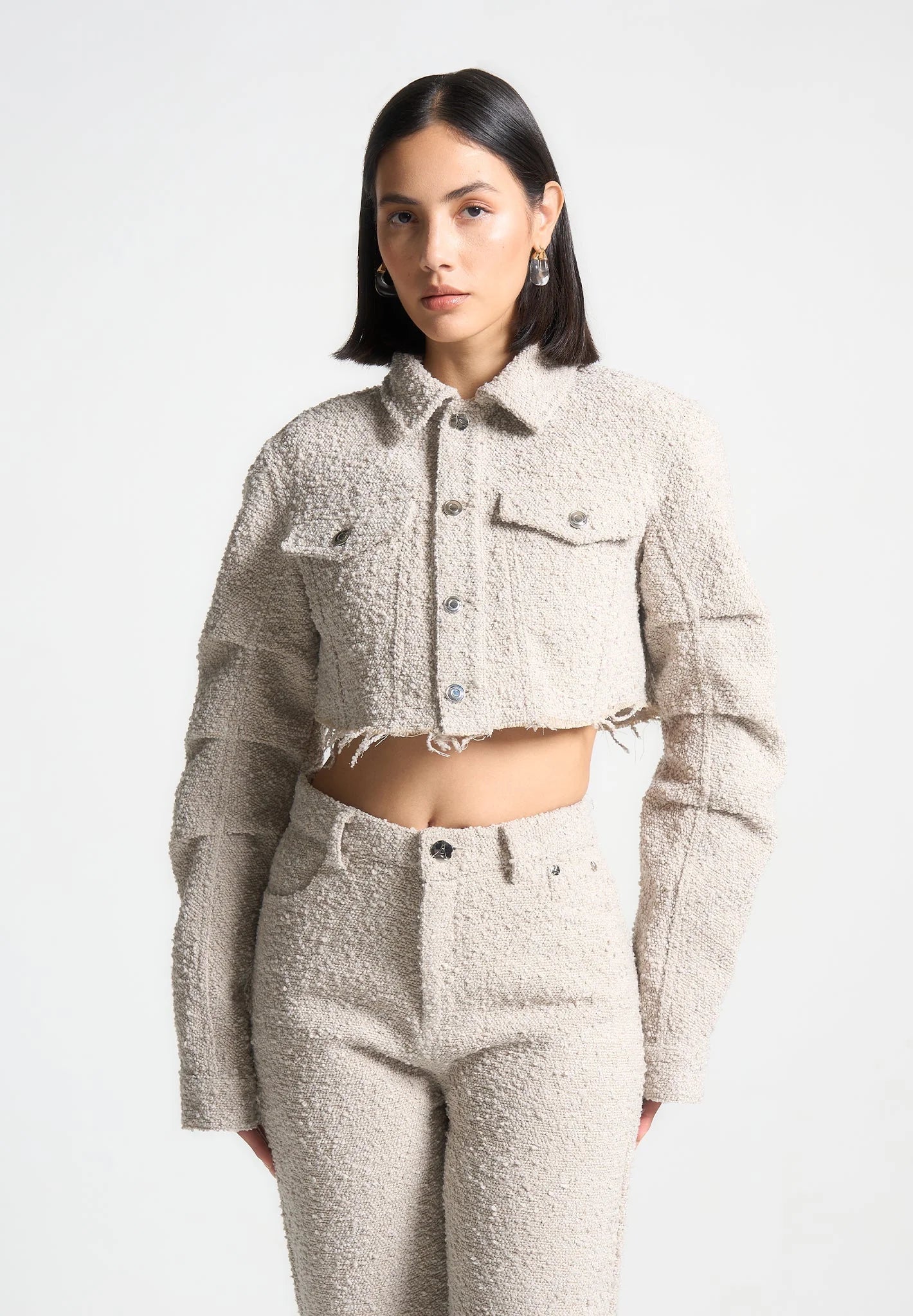 ROSA-Conjunto texturizado con elegancia contemporánea