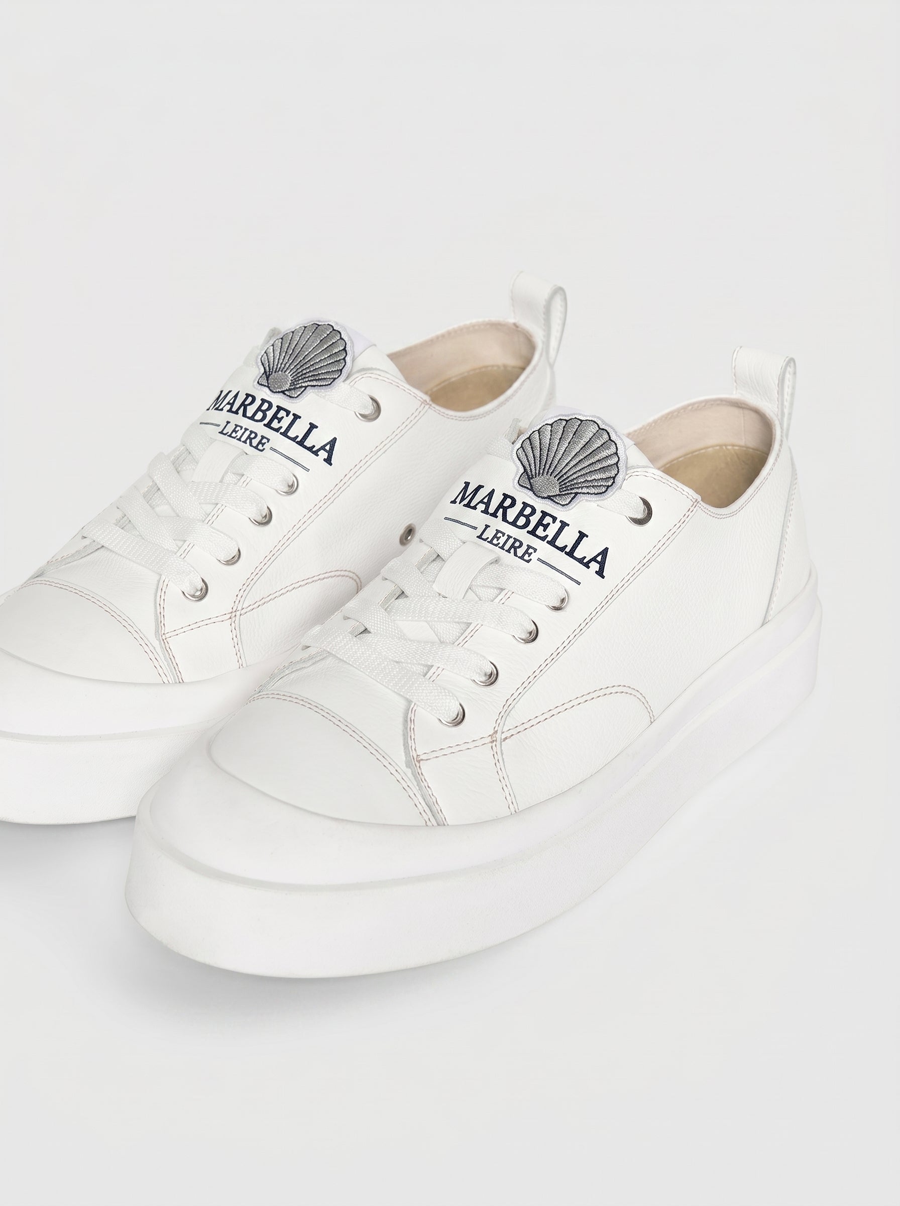 GUZMÁN-Zapatillas de cuero con punto de contraste ™