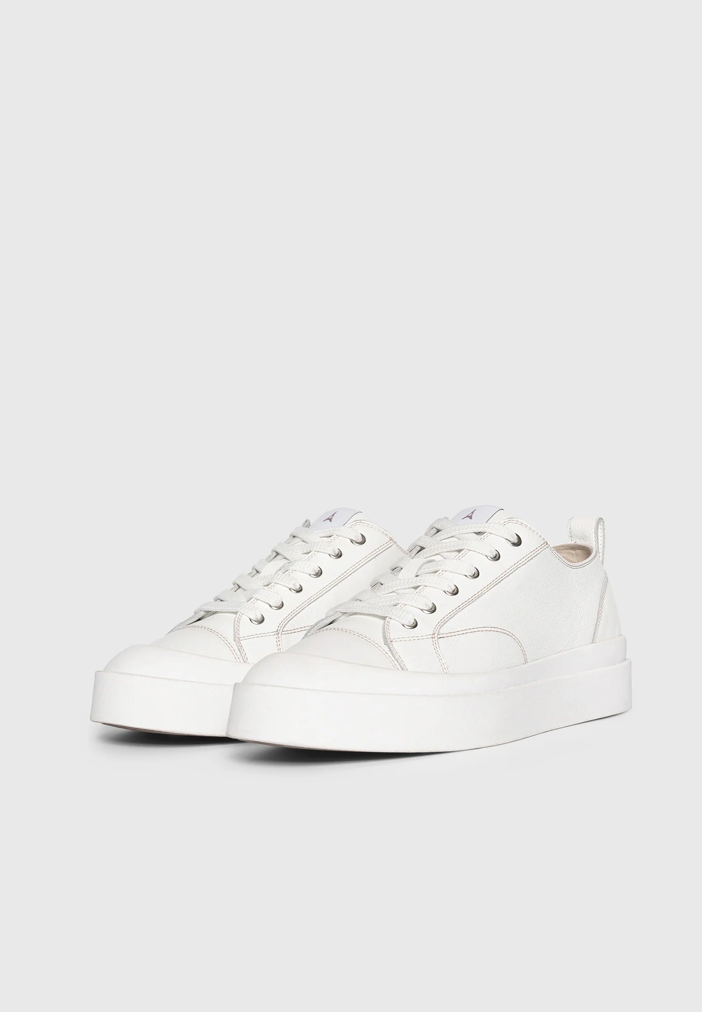 GUZMÁN-Zapatillas de cuero con punto de contraste ™