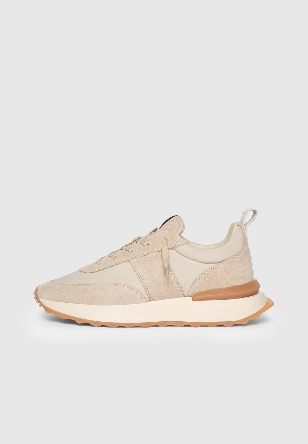 HERNÁNDEZ- Zapatilla Premium Retro Runner en Ante y Piel