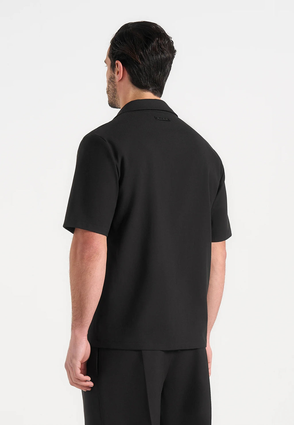 FELIX-Camisa Premium de Corte Tailored con Cuello Resort