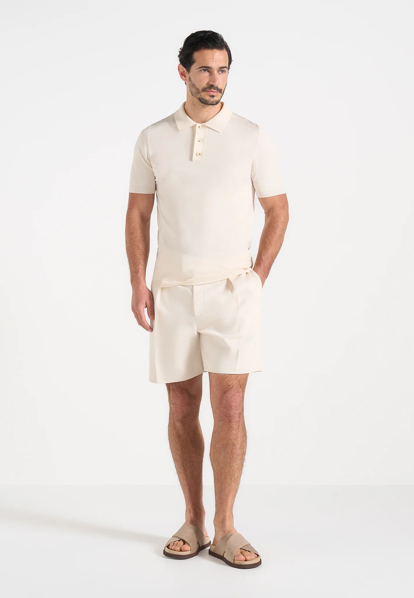 MIGUEL-Bermuda Tailored Premium con Pinzas y Ajustadores Laterales