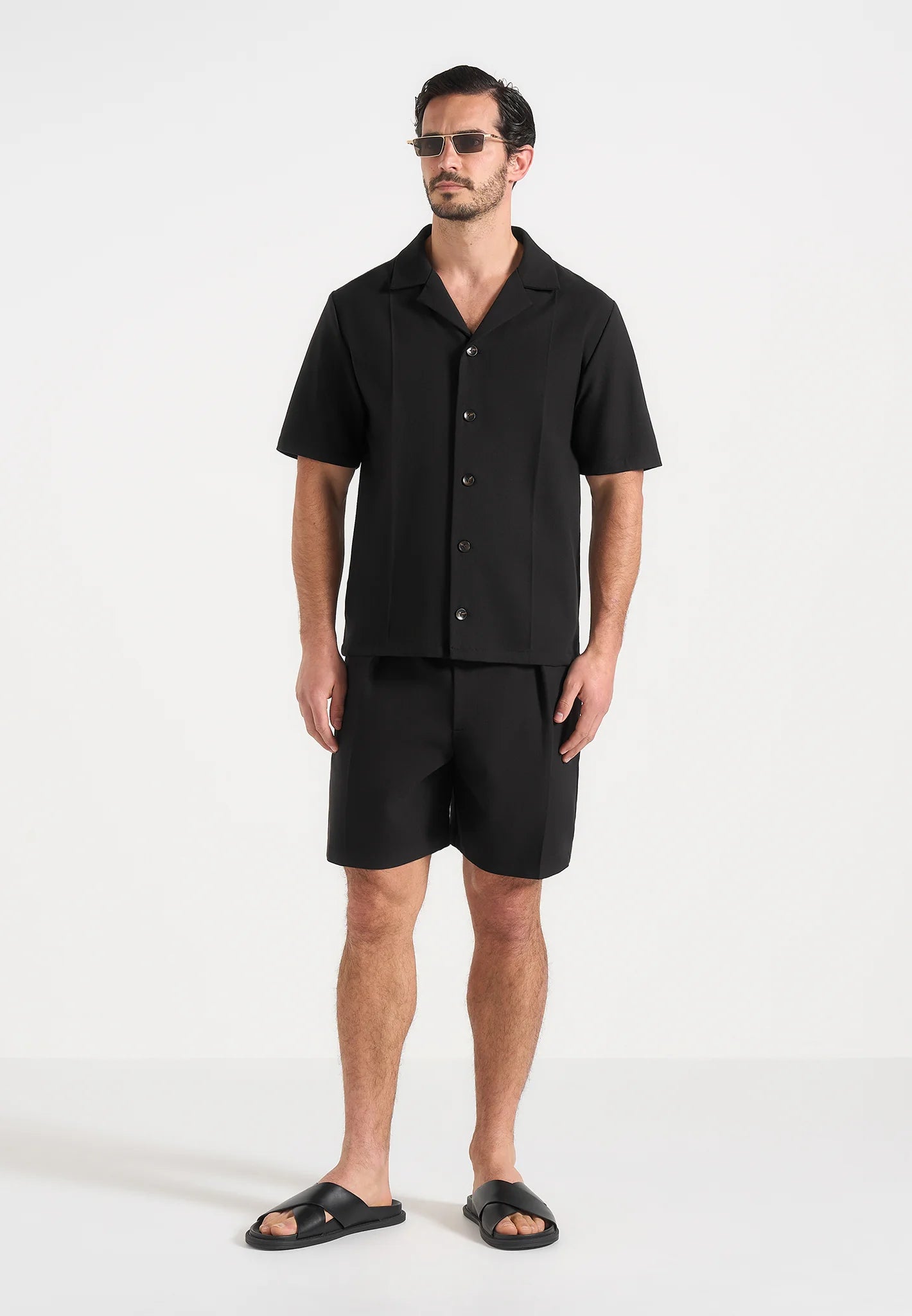 MIGUEL-Bermuda Tailored Premium con Pinzas y Ajustadores Laterales