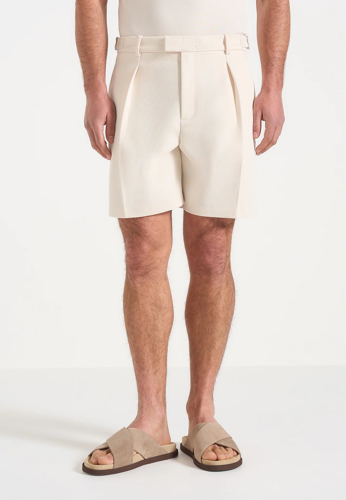 MIGUEL-Bermuda Tailored Premium con Pinzas y Ajustadores Laterales