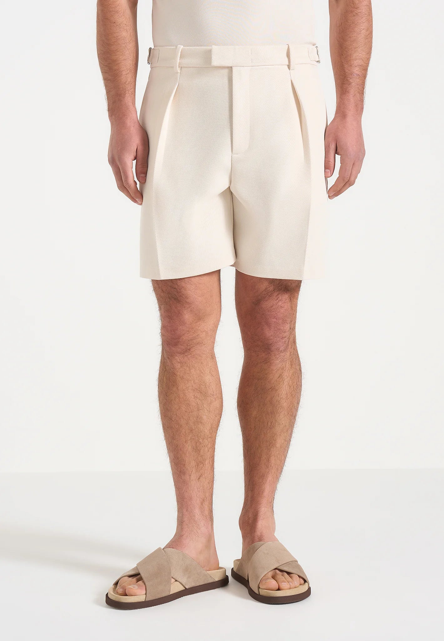 MIGUEL-Bermuda Tailored Premium con Pinzas y Ajustadores Laterales