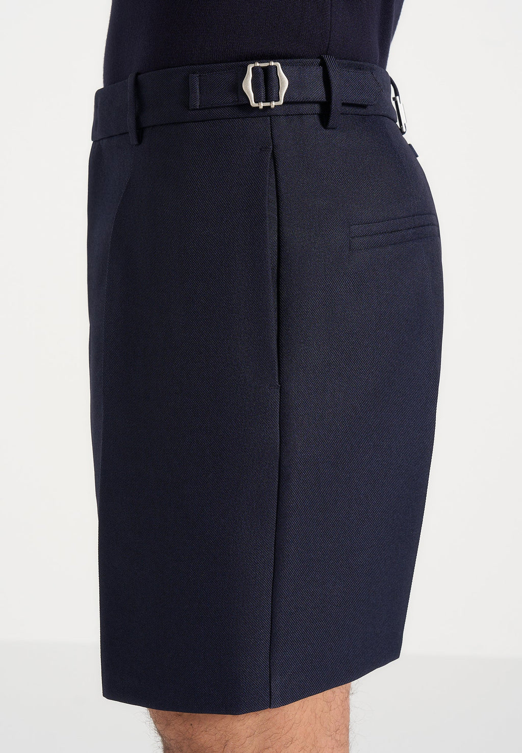 MIGUEL-Bermuda Tailored Premium con Pinzas y Ajustadores Laterales