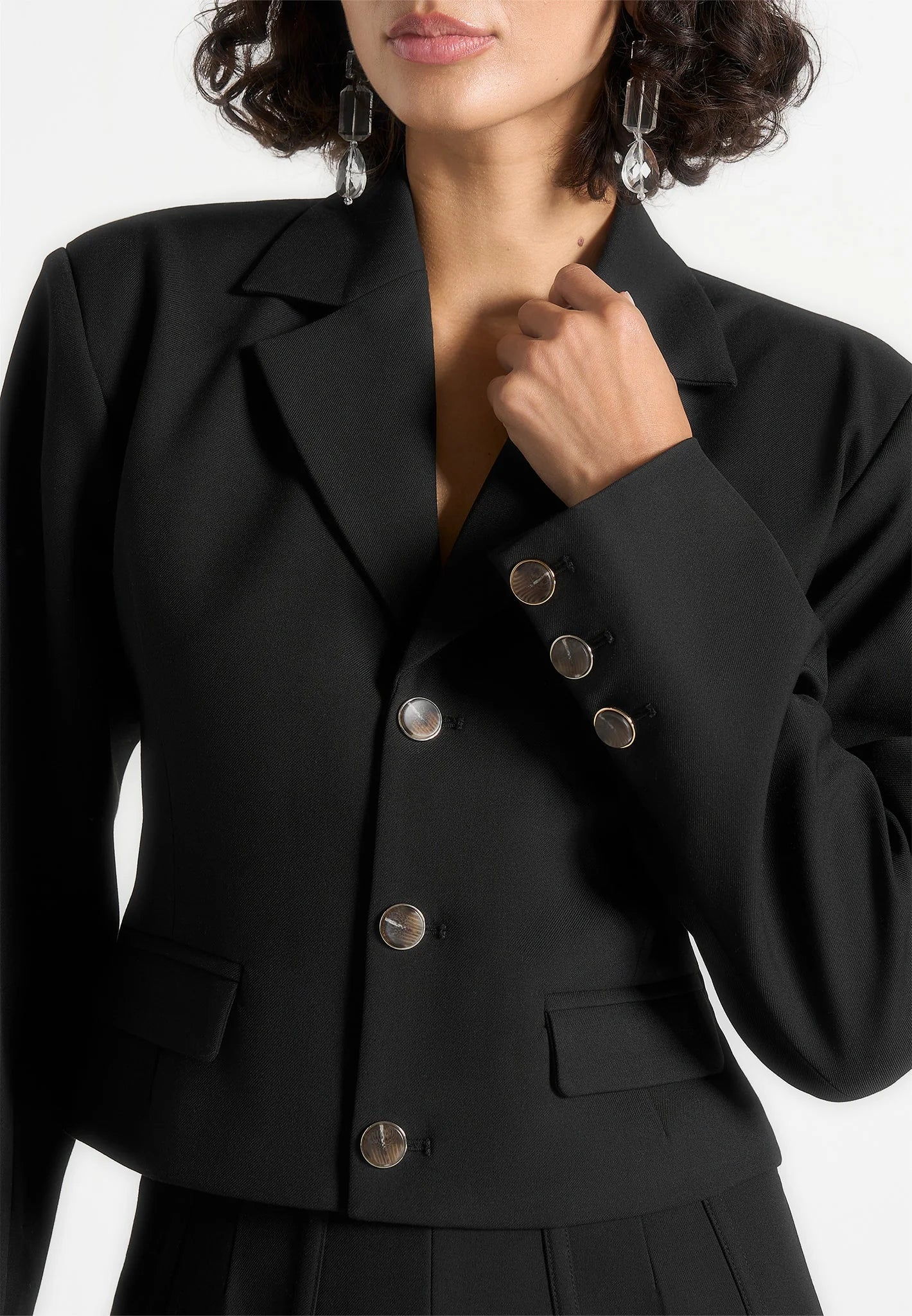 VICTORIA-Blazzer Elegante y Contemporánea con Porte Sofisticado