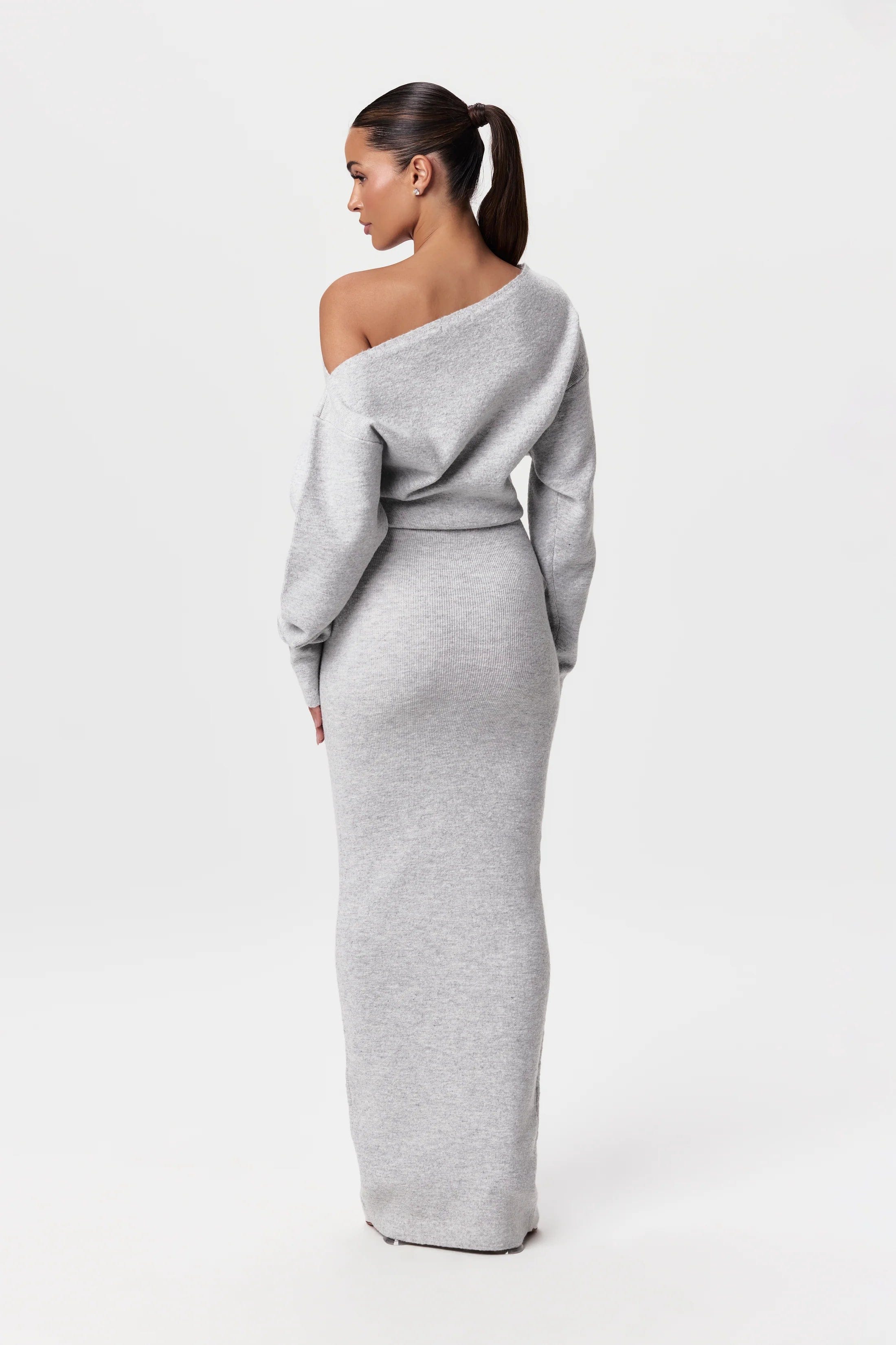 LUCÍA - Vestido largo asimétrico con escote caído y manga larga™