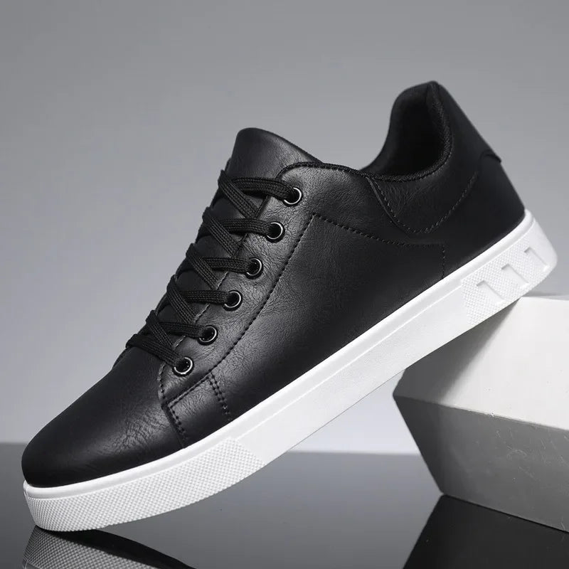 MARCO - Zapatillas urbanas de vestir con suela blanca y diseño confort™