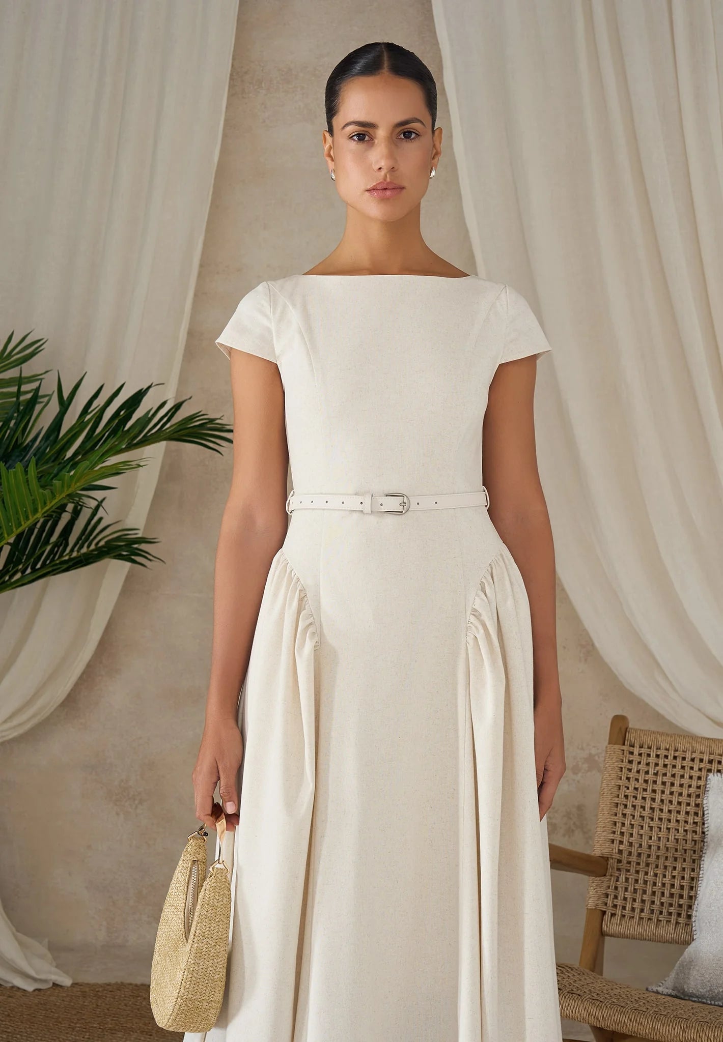 LEIRE-Vestido Minimalista y Elegante