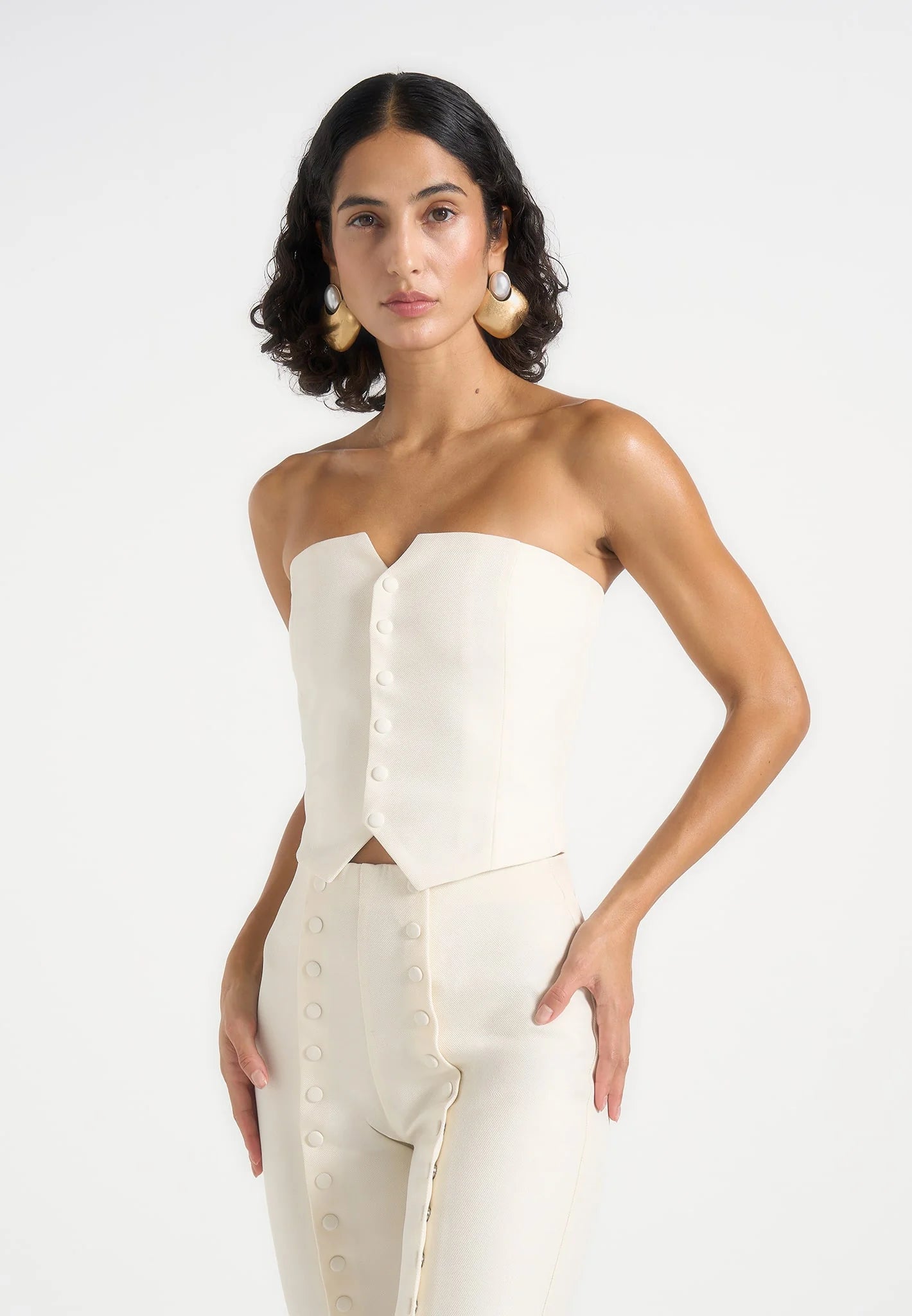 LUCÍA-Blazzer Elegante y Minimalista