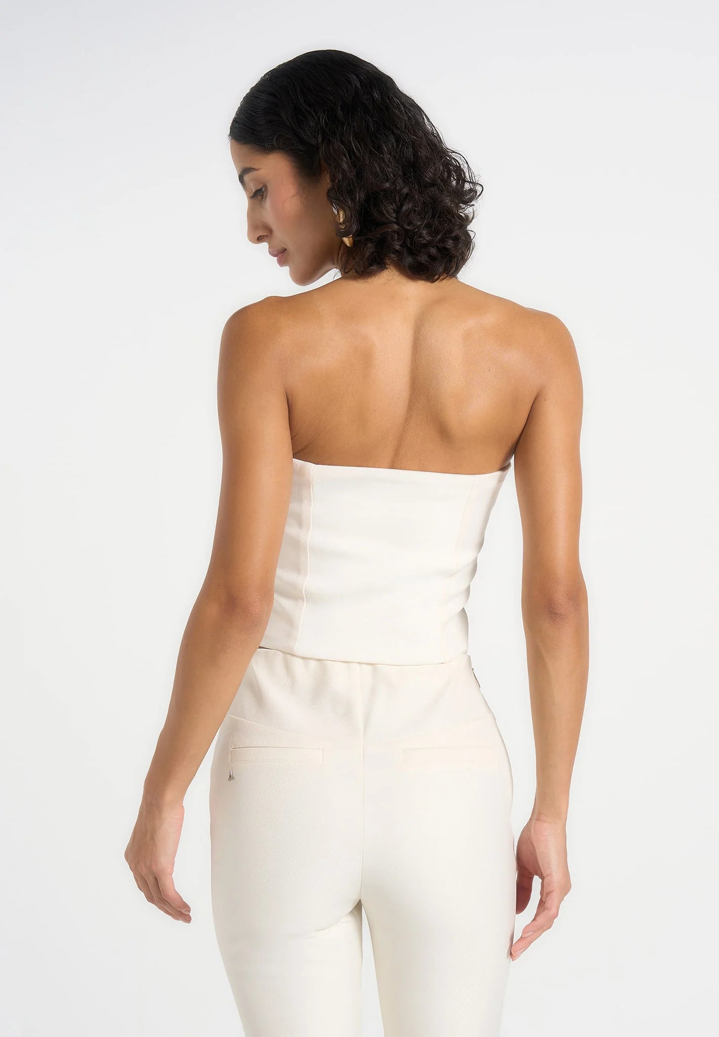 LUCÍA-Blazzer Elegante y Minimalista
