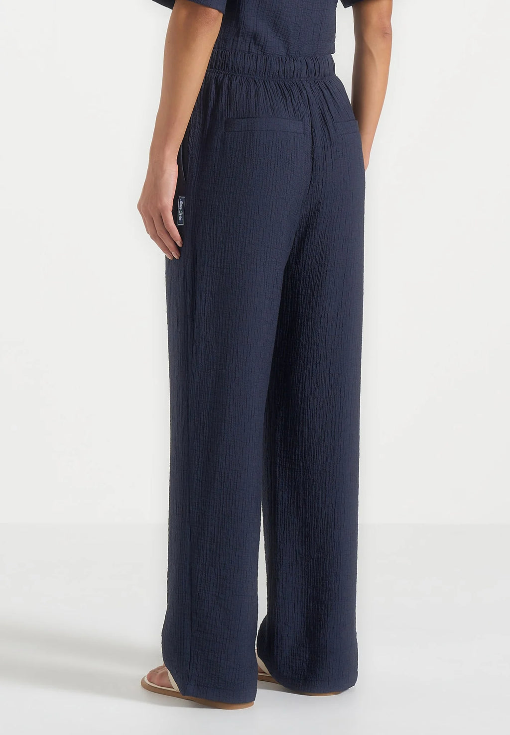 TRIANA-Pantalón de Lino con Fluidez y Textura