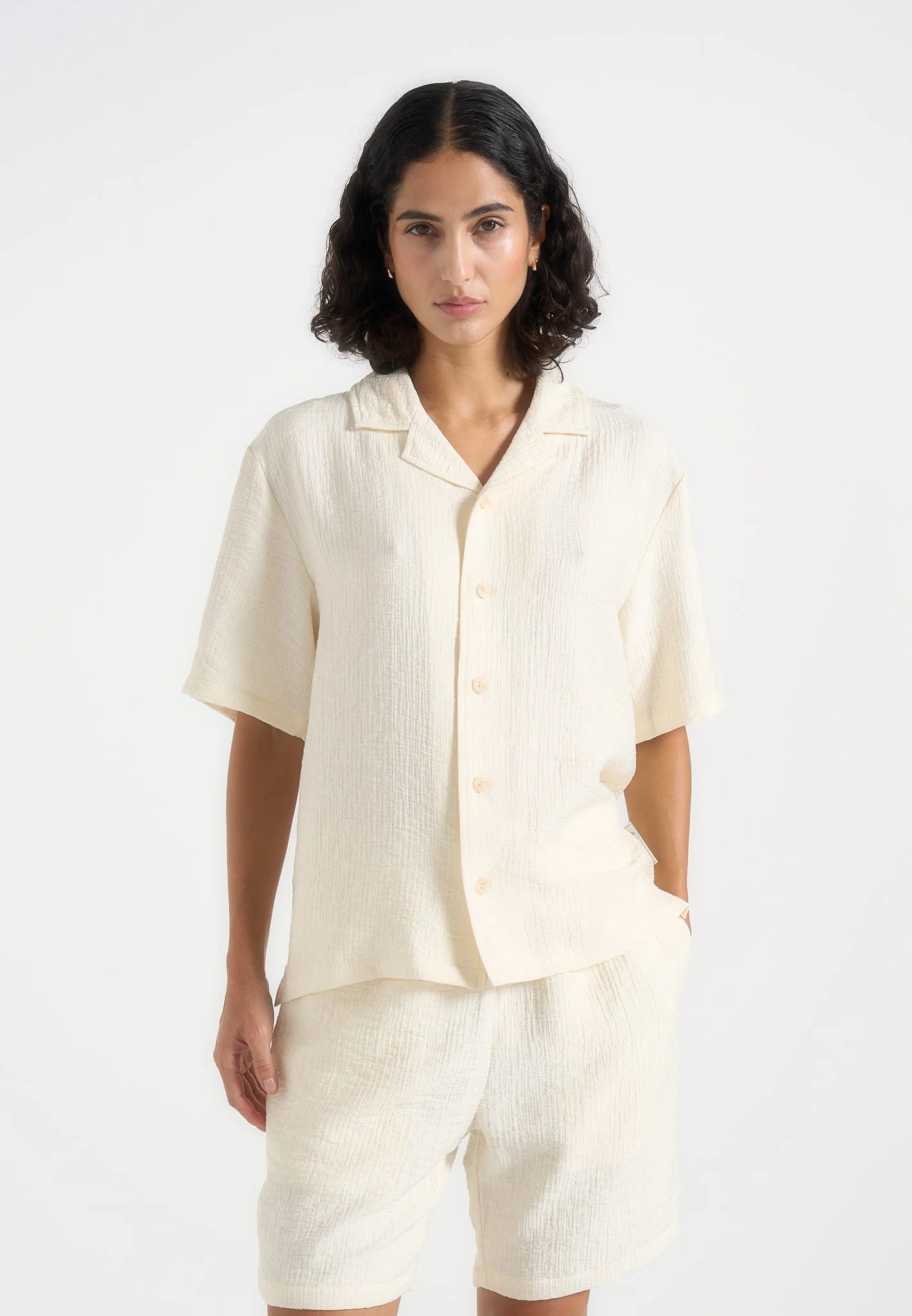 MARIA-Camisa con Fluidez y Textura