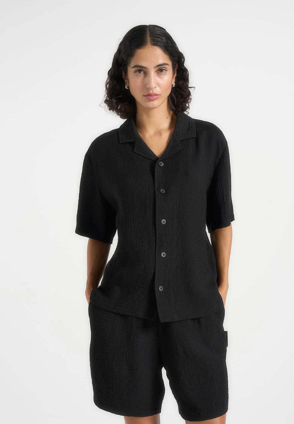 MARIA-Camisa con Fluidez y Textura