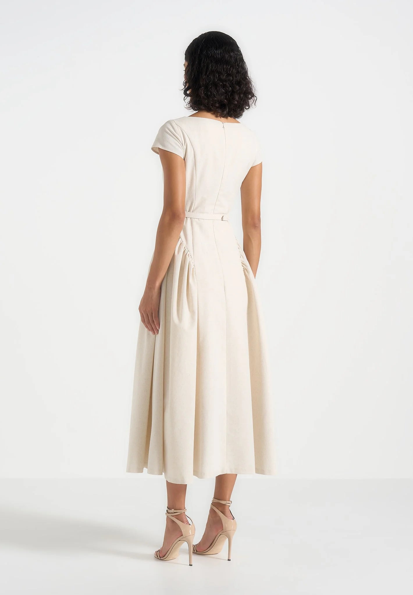 LEIRE-Vestido Minimalista y Elegante