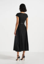 LEIRE-Vestido Minimalista y Elegante