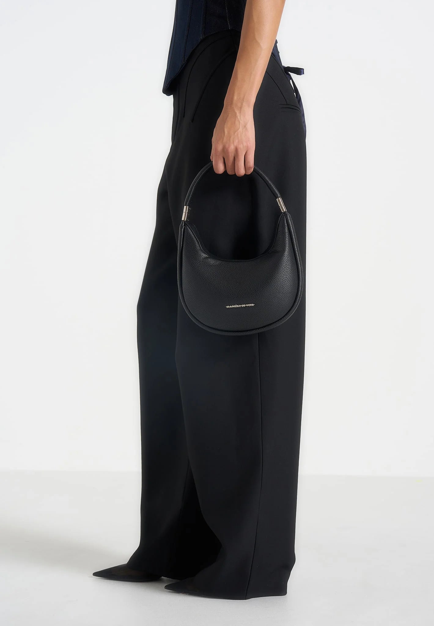 JIMENA- Bolso flexible vintage y elegante