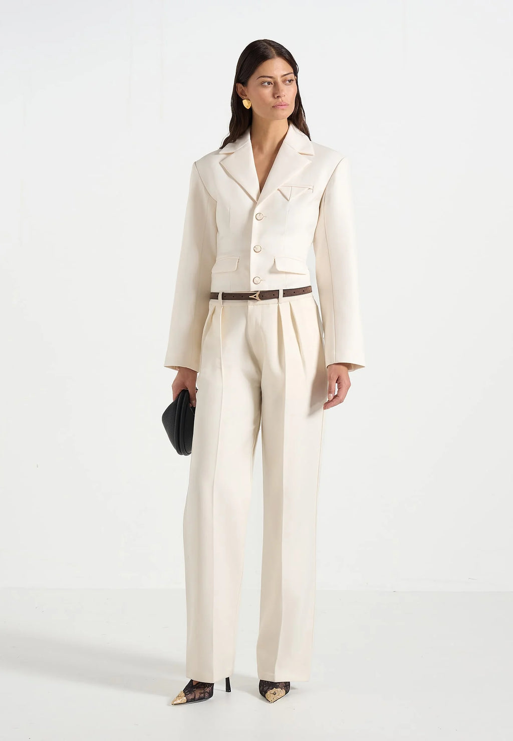 VICTORIA-Blazzer Elegante y Contemporánea con Porte Sofisticado