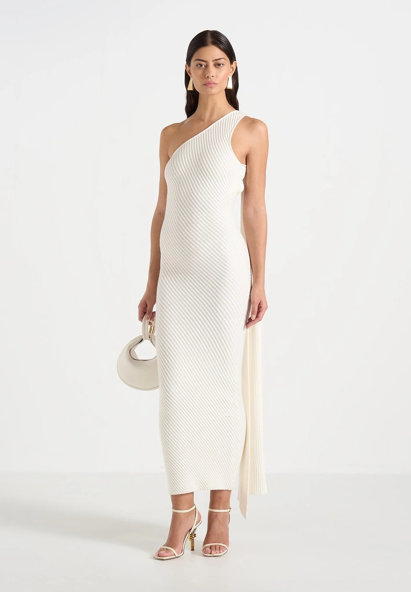 NOOR-Vestido de Punto de Canalé con Capa