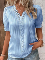 CLARA - Blusa de encaje con cuello en V™