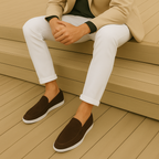 ADRIÁN - Mocasines de ante con suela contrastada y diseño atemporal™