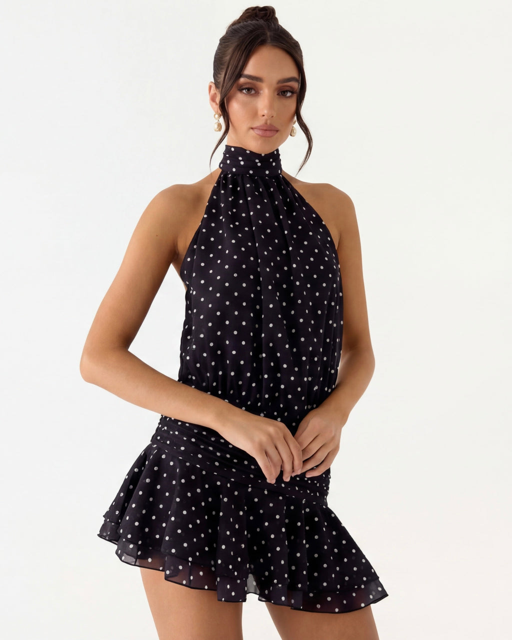 LUCÍA - Minivestido halter de lunares con espalda al aire™